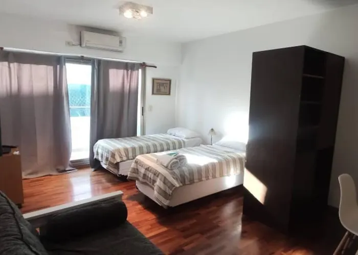 Agradable Departamento En Pleno Abasto- Anchorena